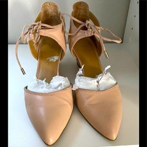 Can never go wrong w/neutral pumps…